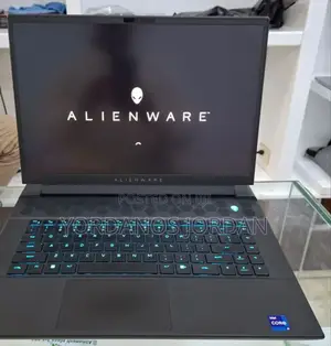New Laptop Alienware M17x R2 16GB Intel Core I9 SSD 1T