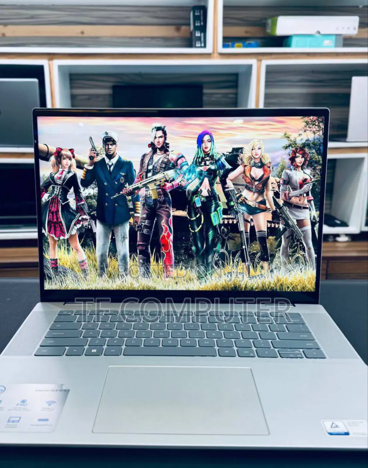 New Laptop Dell Inspiron 16 5620 16GB AMD Ryzen 5 SSD 512GB