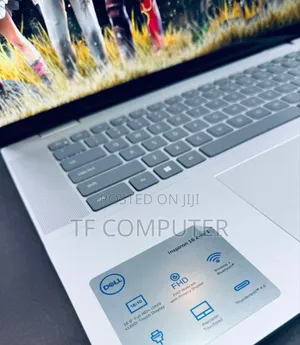 New Laptop Dell Inspiron 16 5620 16GB AMD Ryzen 5 SSD 512GB