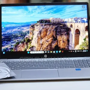 Photo - New Laptop HP Stream Notebook 8GB Intel Core I5 SSD 256GB