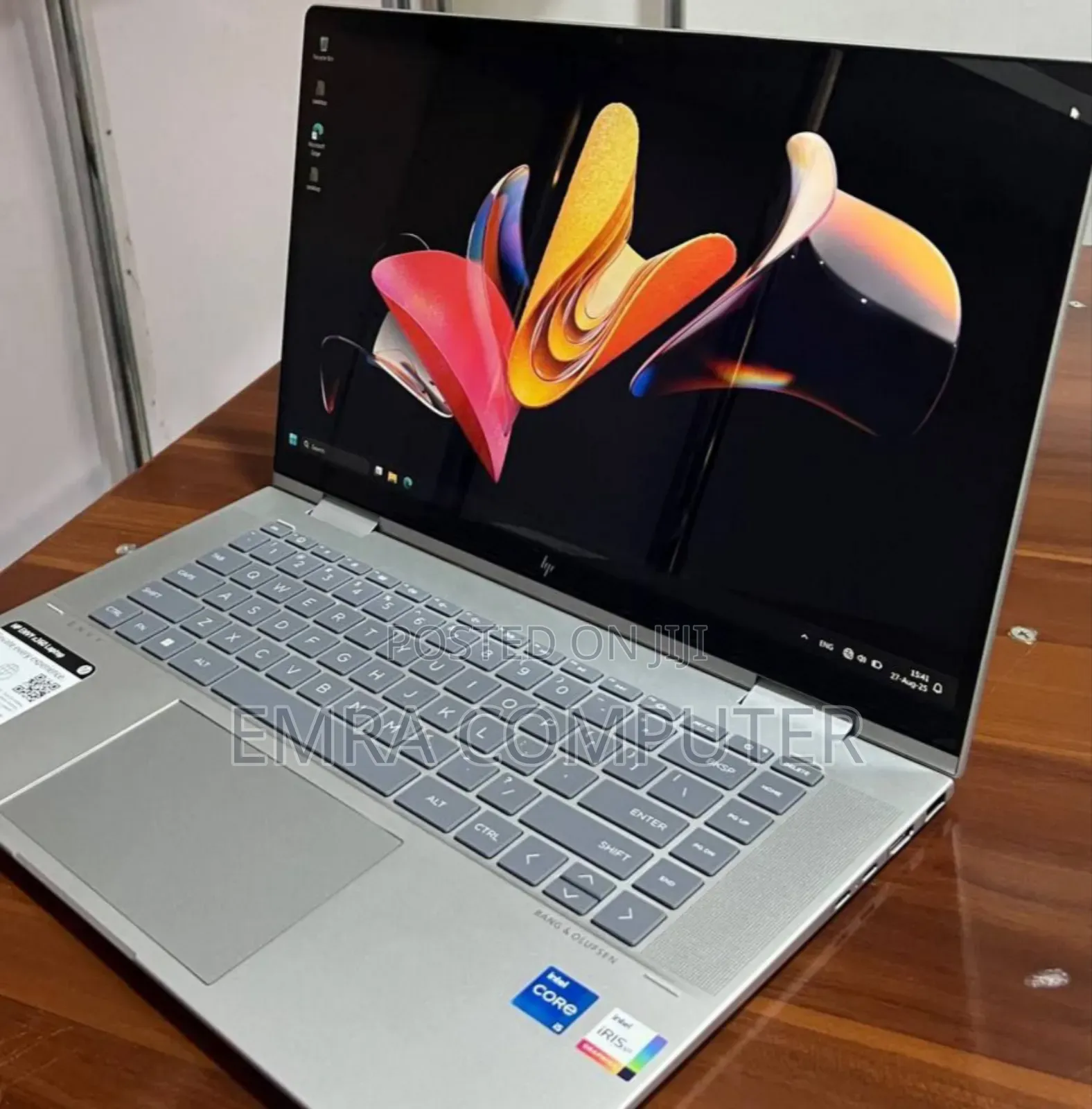 New Laptop HP Envy X360 8GB Intel Core I5 SSD 512GB