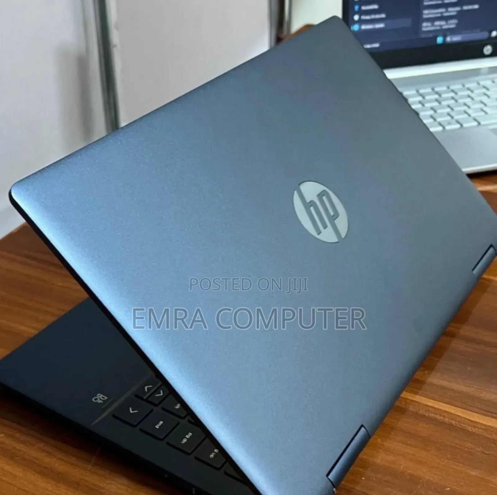 New Laptop HP Pavilion X360 8GB Intel Core I3 SSD 256GB