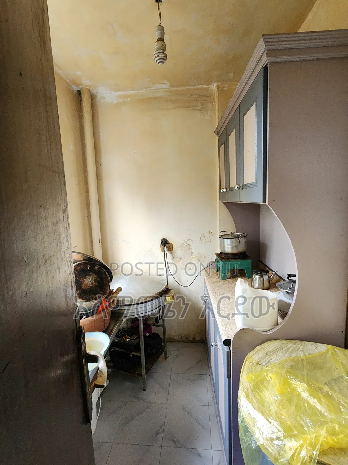 Furnished 1bdrm Condo in ሰሚት ኮንዶሚንየም, Bole for sale