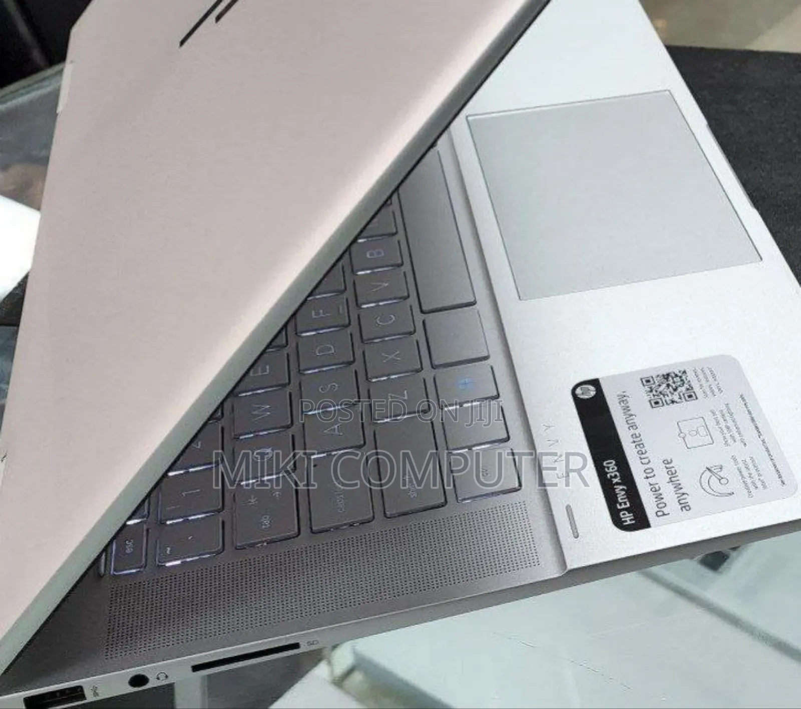 New Laptop HP Envy X360 8GB Intel Core I5 SSD 512GB