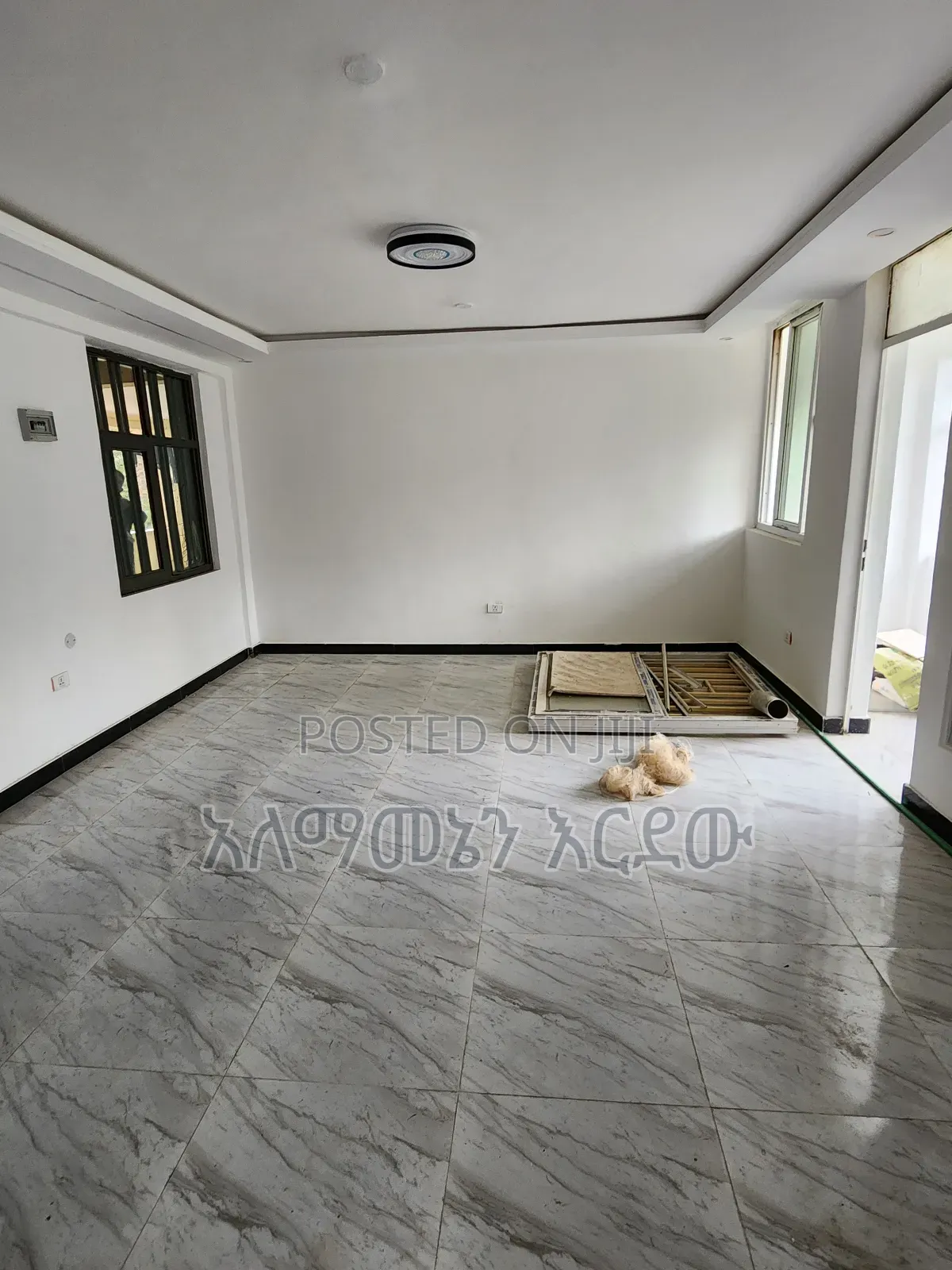 Furnished 2bdrm Condo in አባዶ ኮንዶሚንየም, Yeka for sale