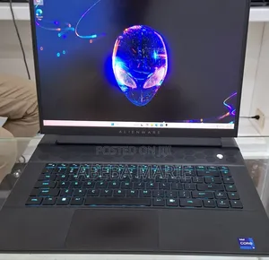 New Laptop Alienware M15 R3 16GB Intel Core I9 SSD 1T