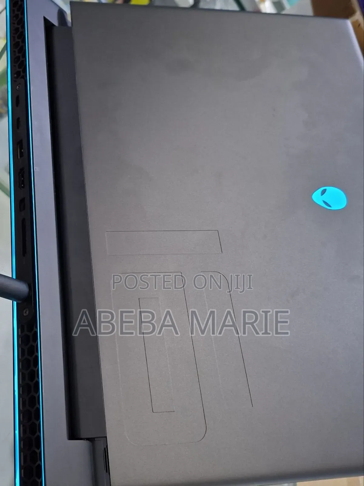 New Laptop Alienware M15 R3 16GB Intel Core I9 SSD 1T