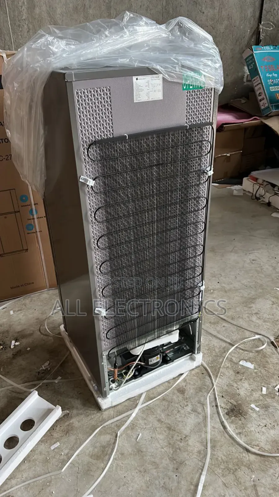 Superclass 320 Refrigerator