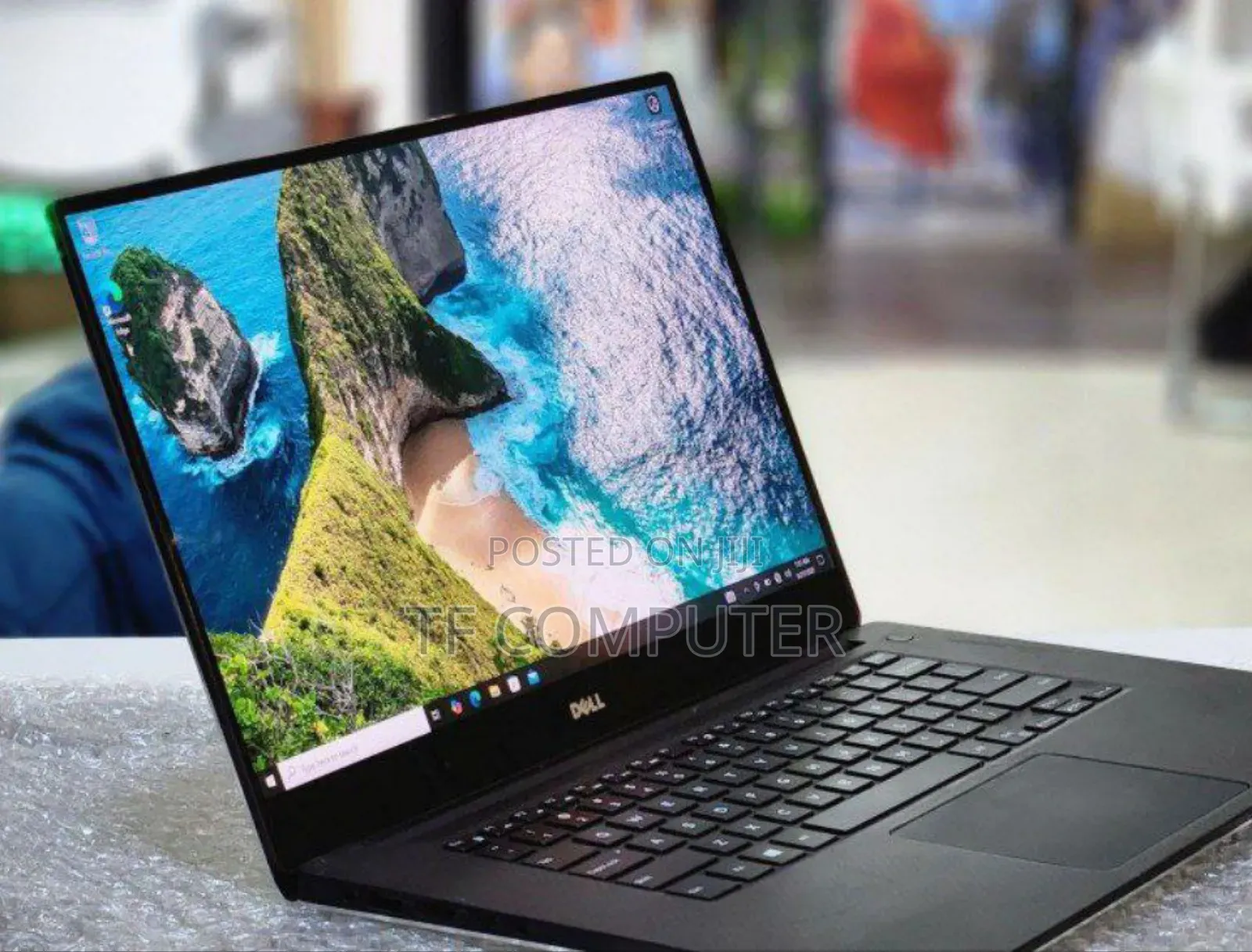 New Laptop Dell XPS 15 16GB Intel Core I7 SSD 512GB