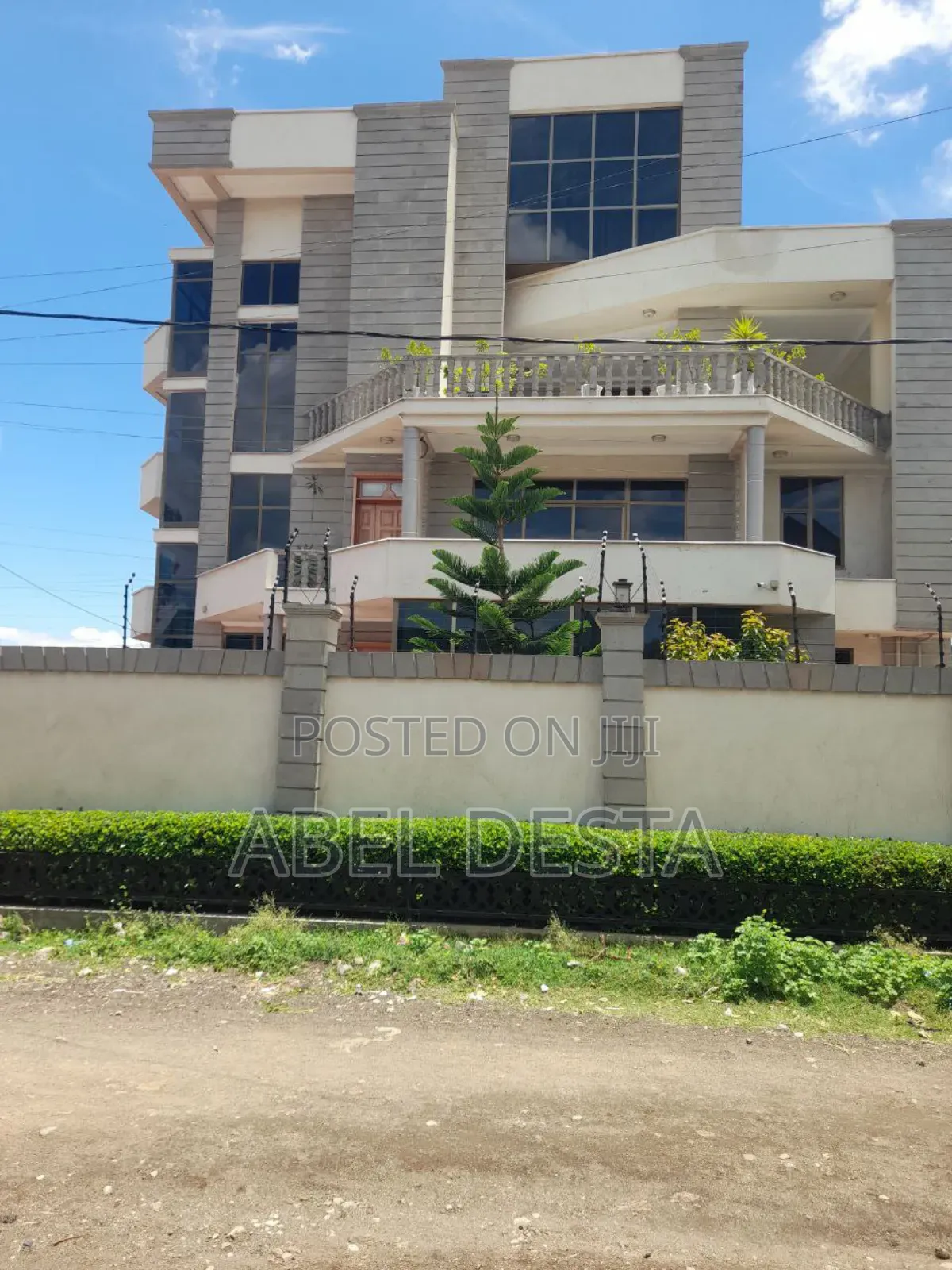 Furnished 6bdrm Mansion in Gendehara, Adama for sale