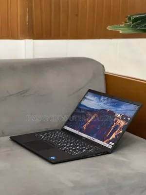 New Laptop Dell Latitude 7420 8GB Intel Core I5 SSD 256GB