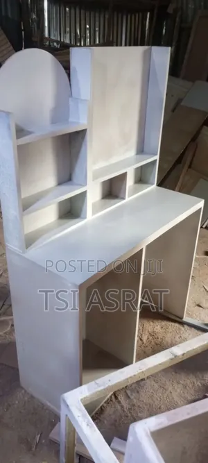 High Quality Dressing Table