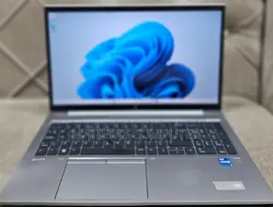 New Laptop HP ZBook Fury 15 G8 32GB Intel Core I7 SSD 1T