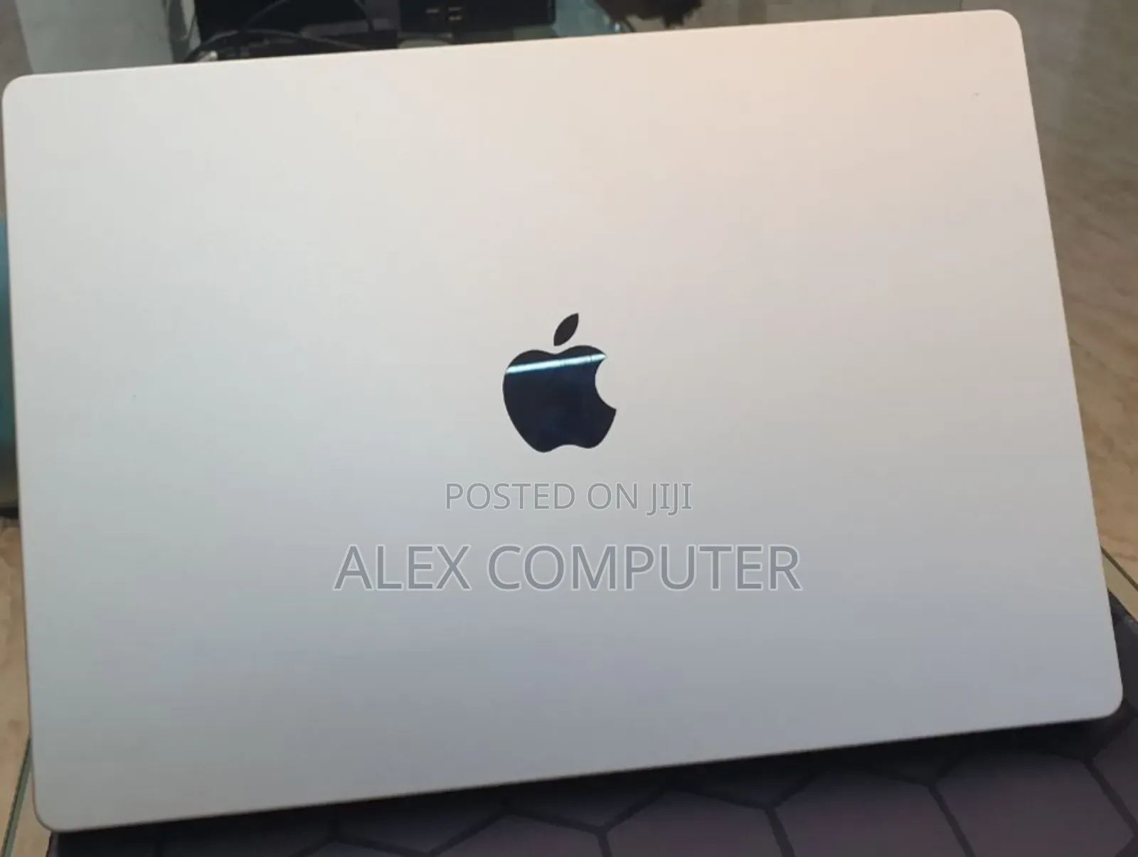 New Laptop Apple MacBook Pro M1 32GB Apple M1 SSD 512GB