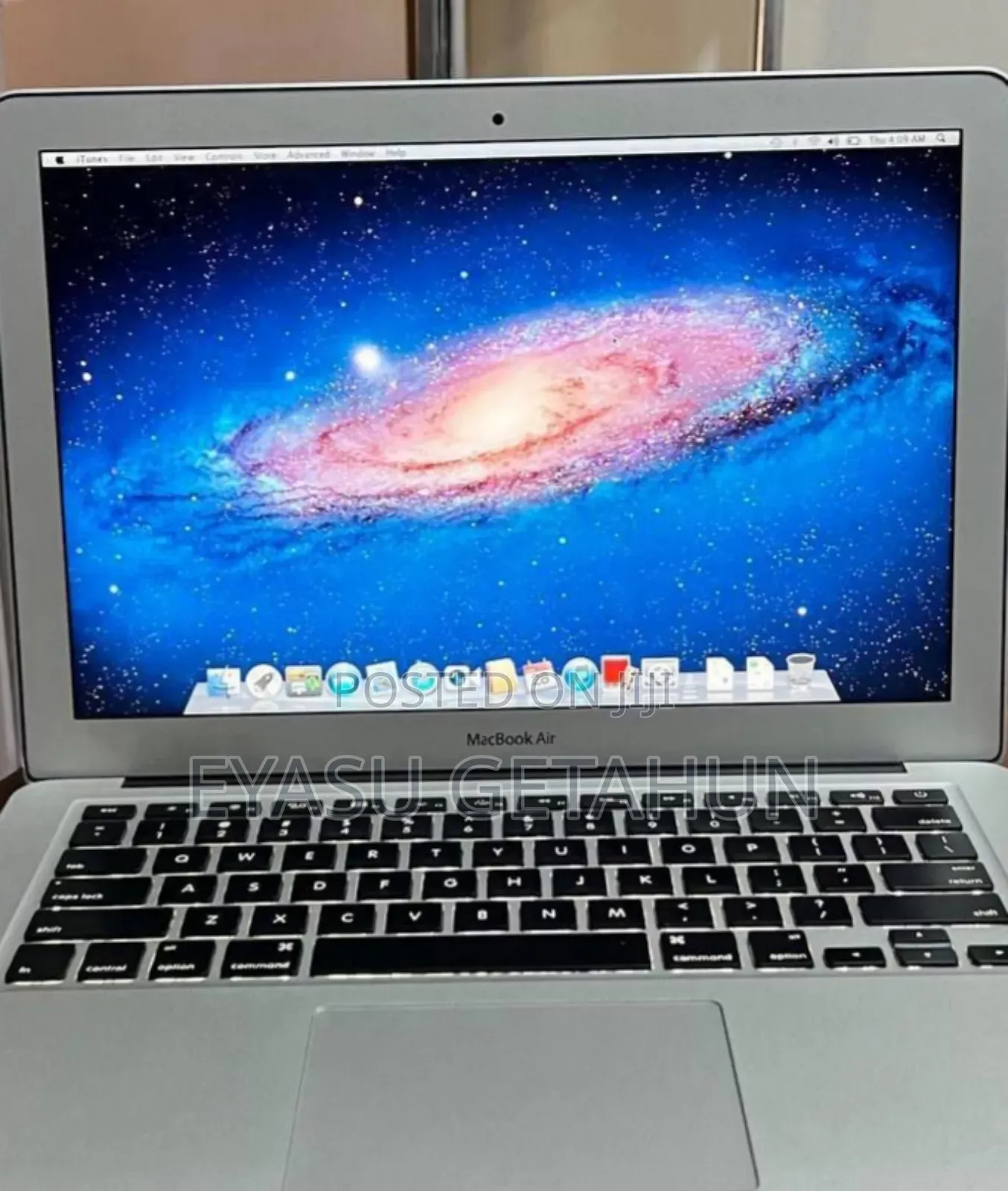New Laptop Apple MacBook Air 2015 8GB Intel Core I5 SSD 256GB