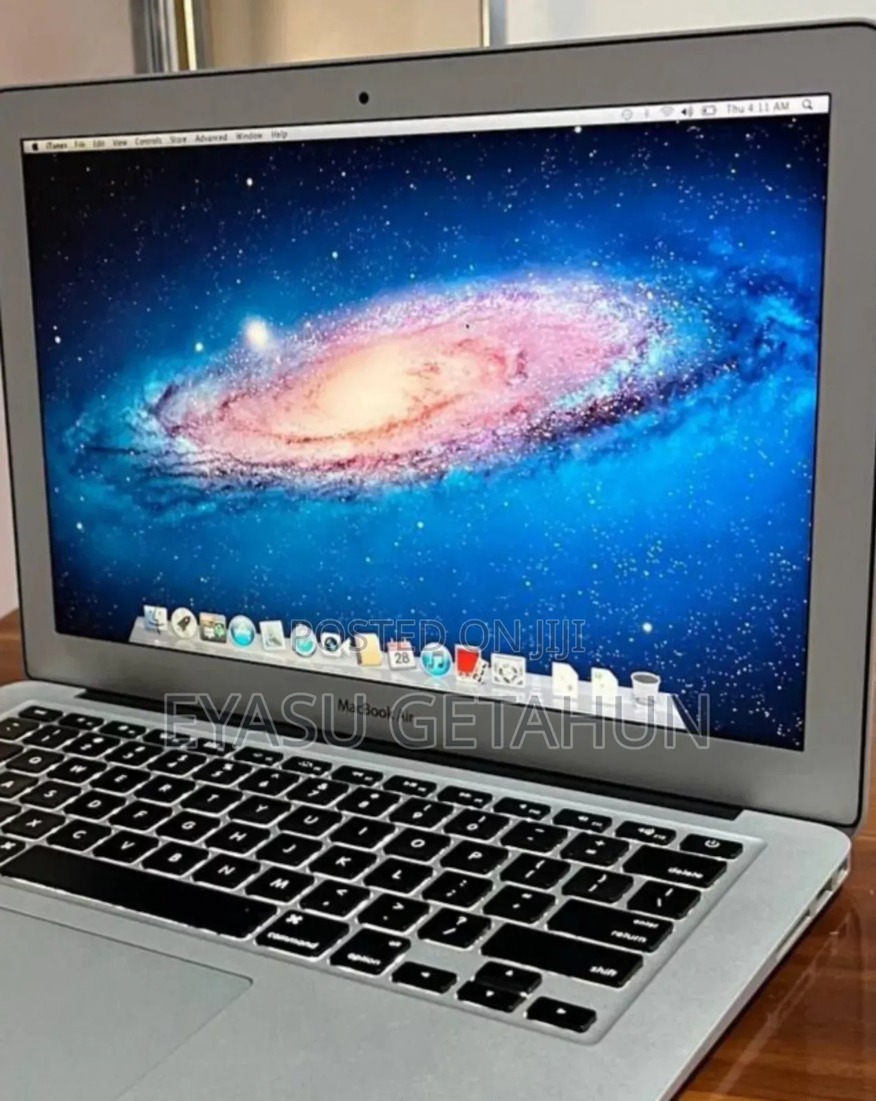 New Laptop Apple MacBook Air 2015 8GB Intel Core I5 SSD 256GB