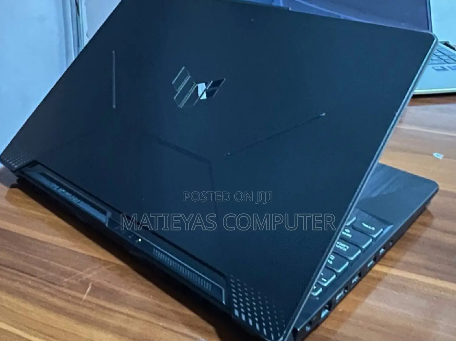 New Laptop Asus TUF Dash F15 16GB AMD Ryzen 7 SSD 512GB