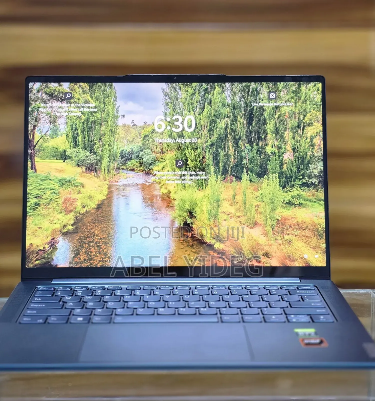 New Laptop Lenovo Yoga 700 32GB AMD Ryzen 7 SSD 1T