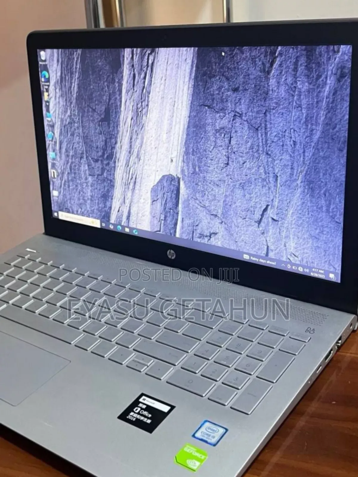 New Laptop HP Pavilion 15 8GB Intel Core I5 SSD 500GB