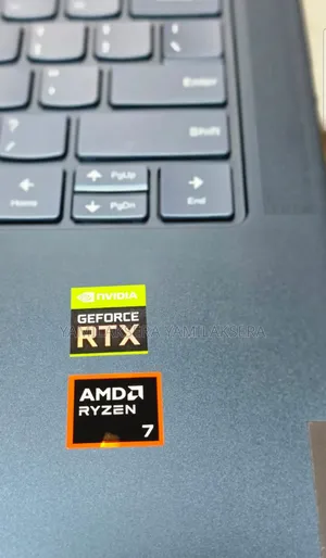 New Laptop Lenovo Yoga 7i 32GB AMD Ryzen 7 SSD 1T