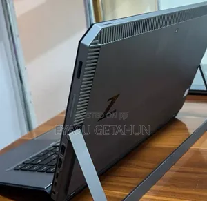 New Laptop HP ZBook 14 32GB Intel Core I7 SSD 512GB