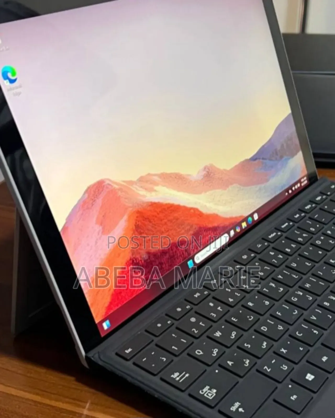 New Laptop Microsoft Surface Pro 7 8GB Intel Core i5 SSD 128GB