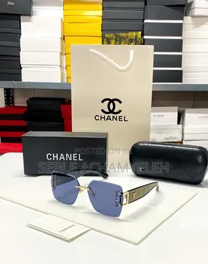 Photo - Brand Sunglasses