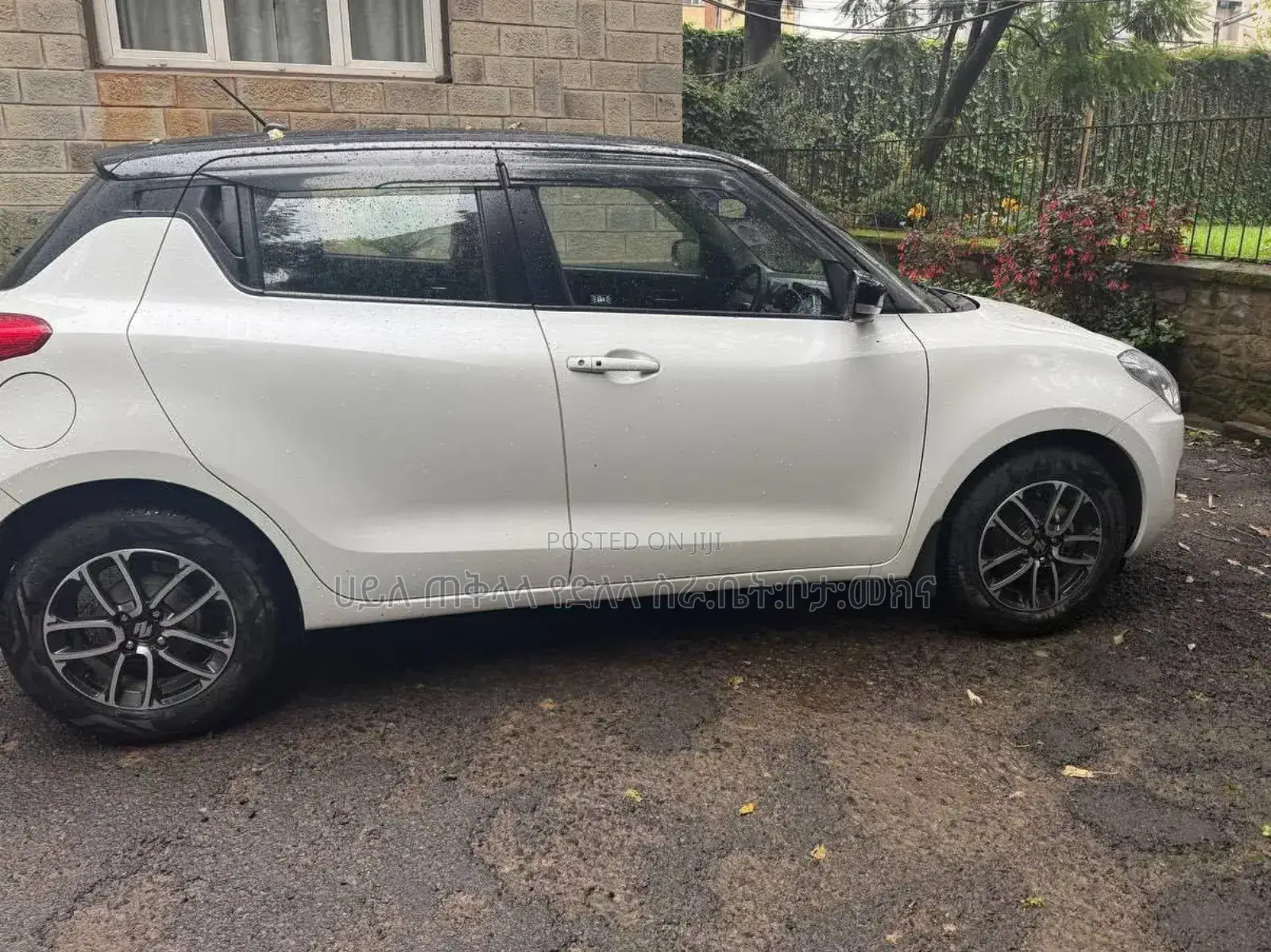 Suzuki Swift 2023 Ivory