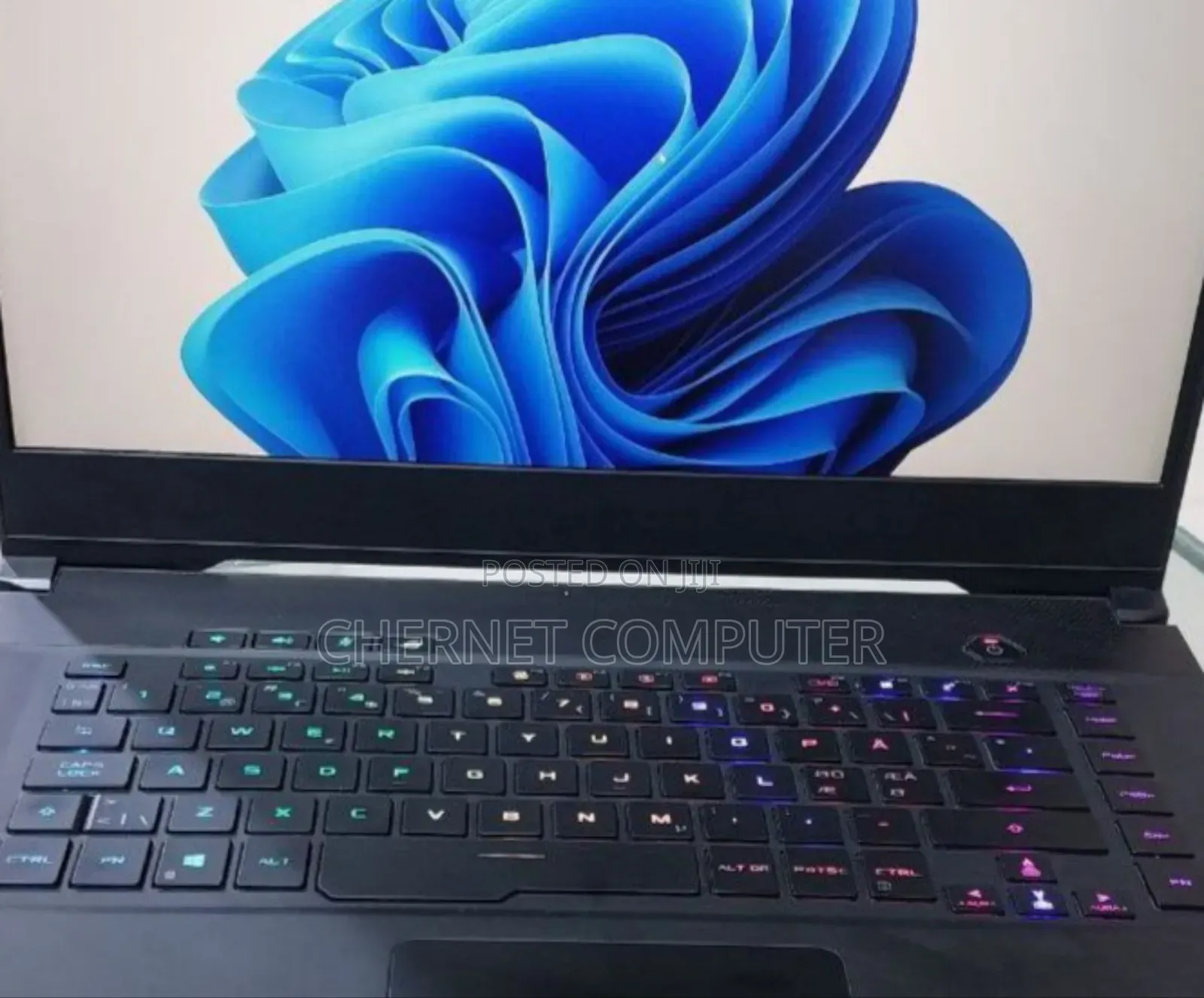 New Laptop Asus ROG Zephyrus S GX701 32GB Intel Core I7 SSD 1T