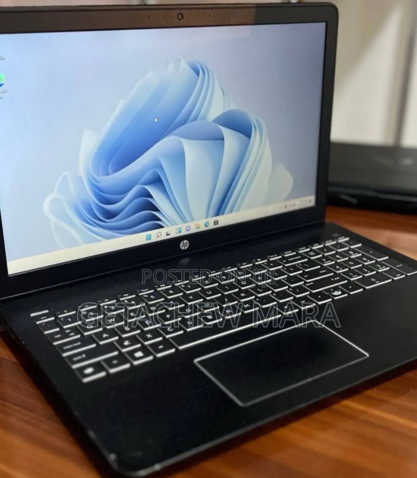 New Laptop HP Pavilion 15 8GB Intel Core I7 SSD 256GB