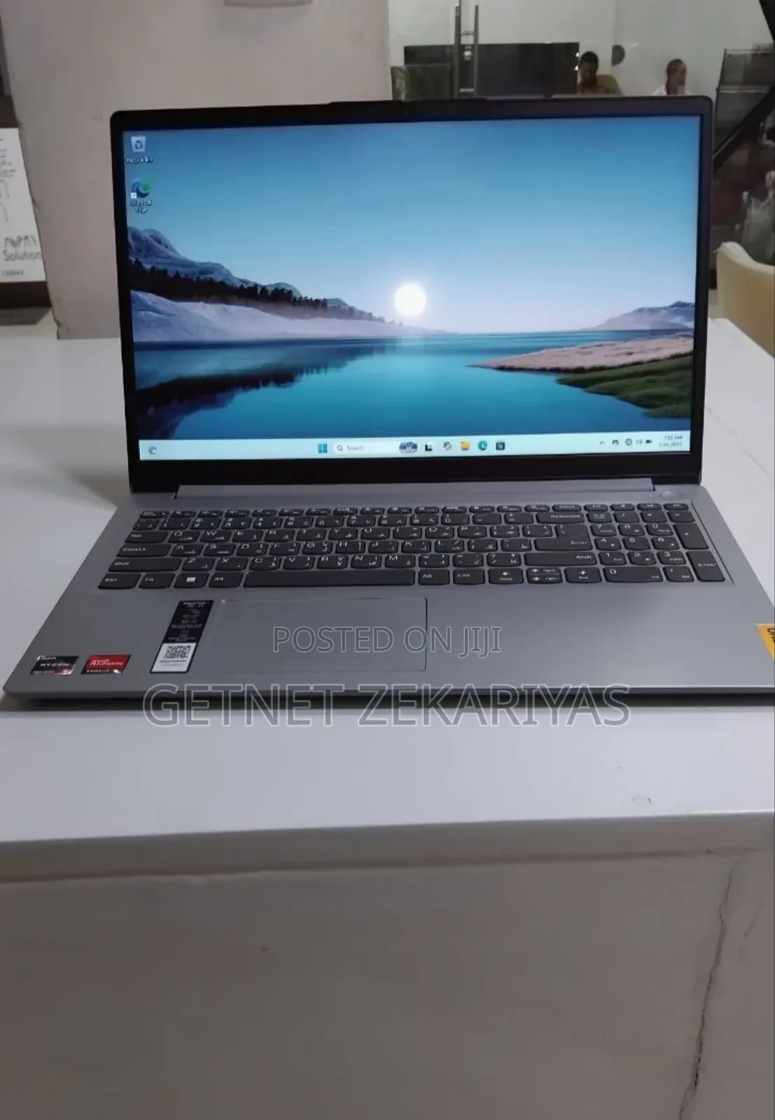 New Laptop Lenovo IdeaPad 130 8GB AMD Ryzen 5 SSD 512GB