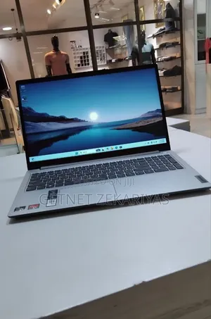 New Laptop Lenovo IdeaPad 130 8GB AMD Ryzen 5 SSD 512GB