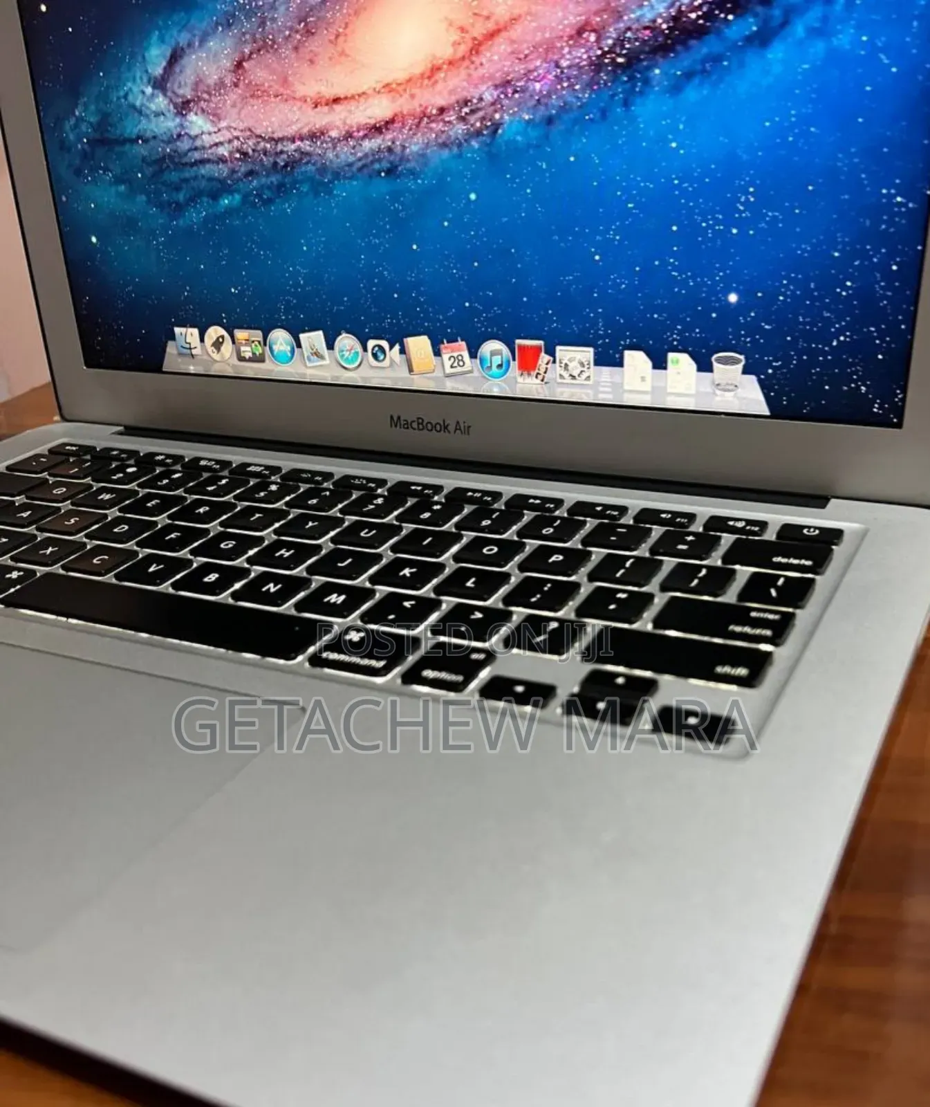 New Laptop Apple MacBook Air 8GB Intel Core I5 SSD 256GB