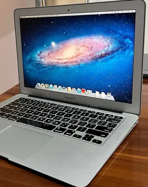 New Laptop Apple MacBook Air 8GB Intel Core I5 SSD 256GB