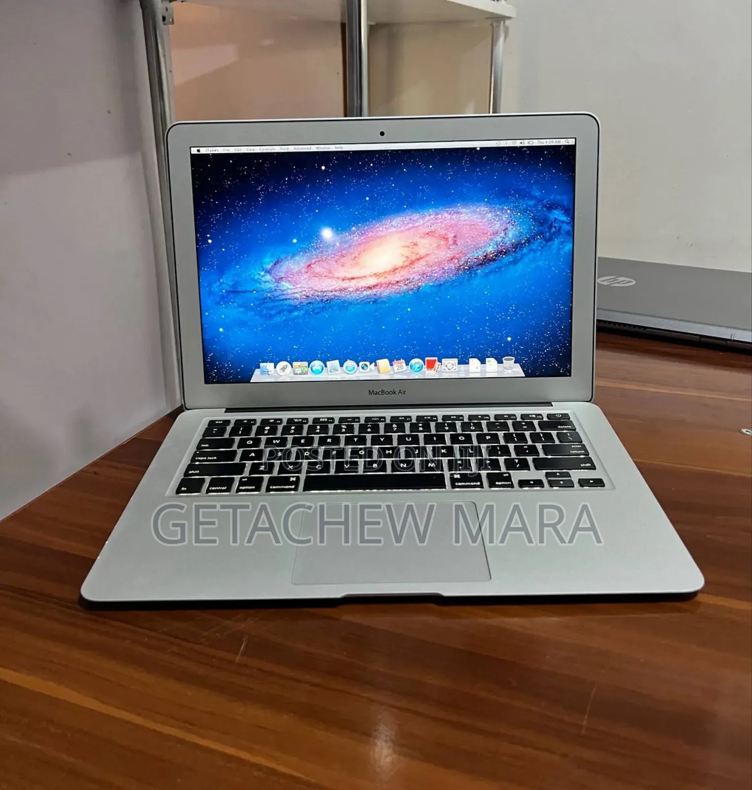 New Laptop Apple MacBook Air 8GB Intel Core I5 SSD 256GB
