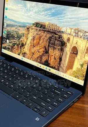 New Laptop HP Envy X360 16GB Intel Core I3 SSD 512GB