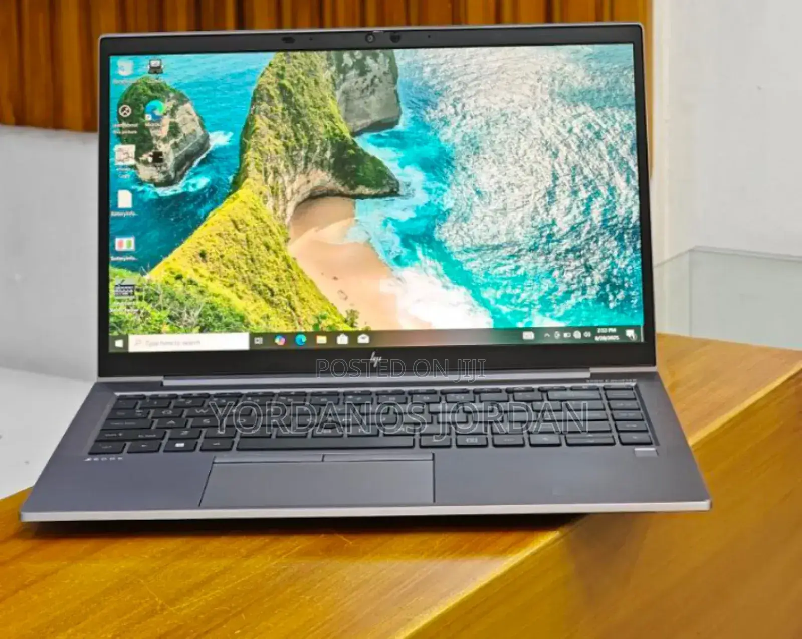 New Laptop HP ZBook Firefly 14 G7 16GB Intel Core I7 SSD 512GB