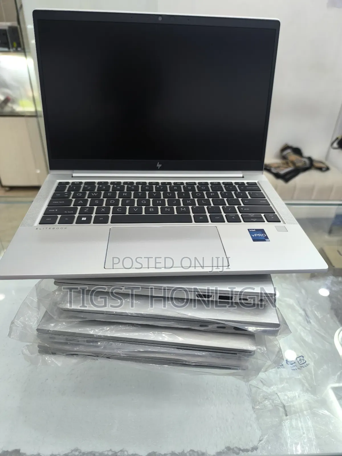 New Laptop HP EliteBook 830 G8 16GB Intel Core I7 SSD 512GB