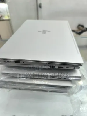 New Laptop HP EliteBook 830 G8 16GB Intel Core I7 SSD 512GB