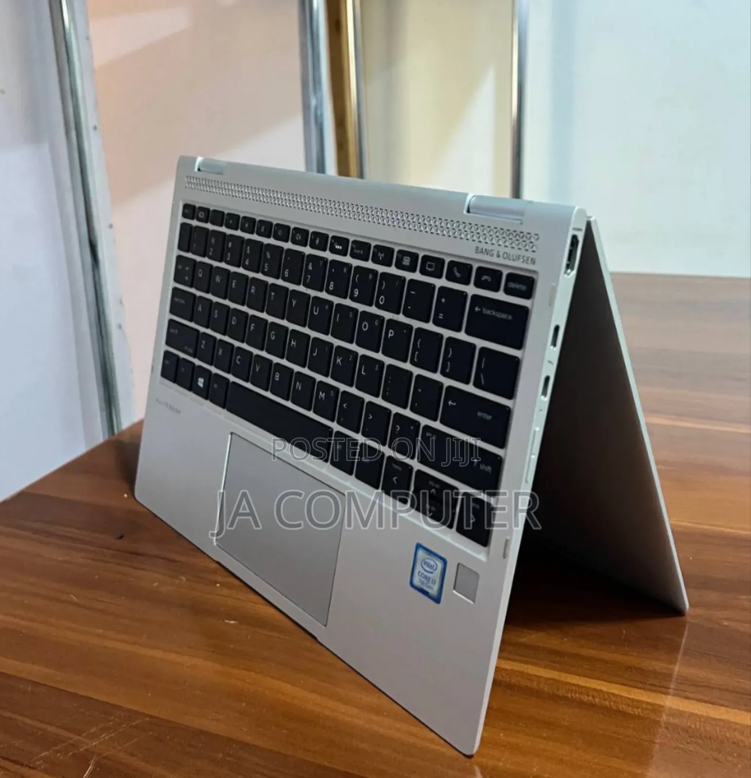 New Laptop HP EliteBook X360 1020 G2 8GB Intel Core I7 SSD 512GB