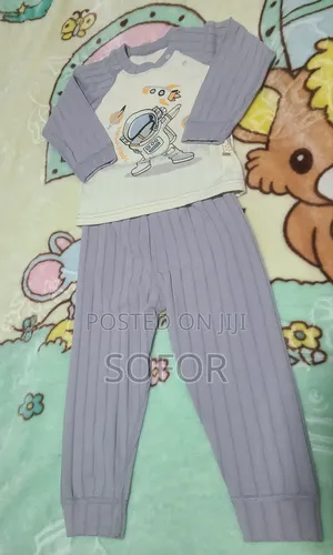 Discount at Yelijoch Libs