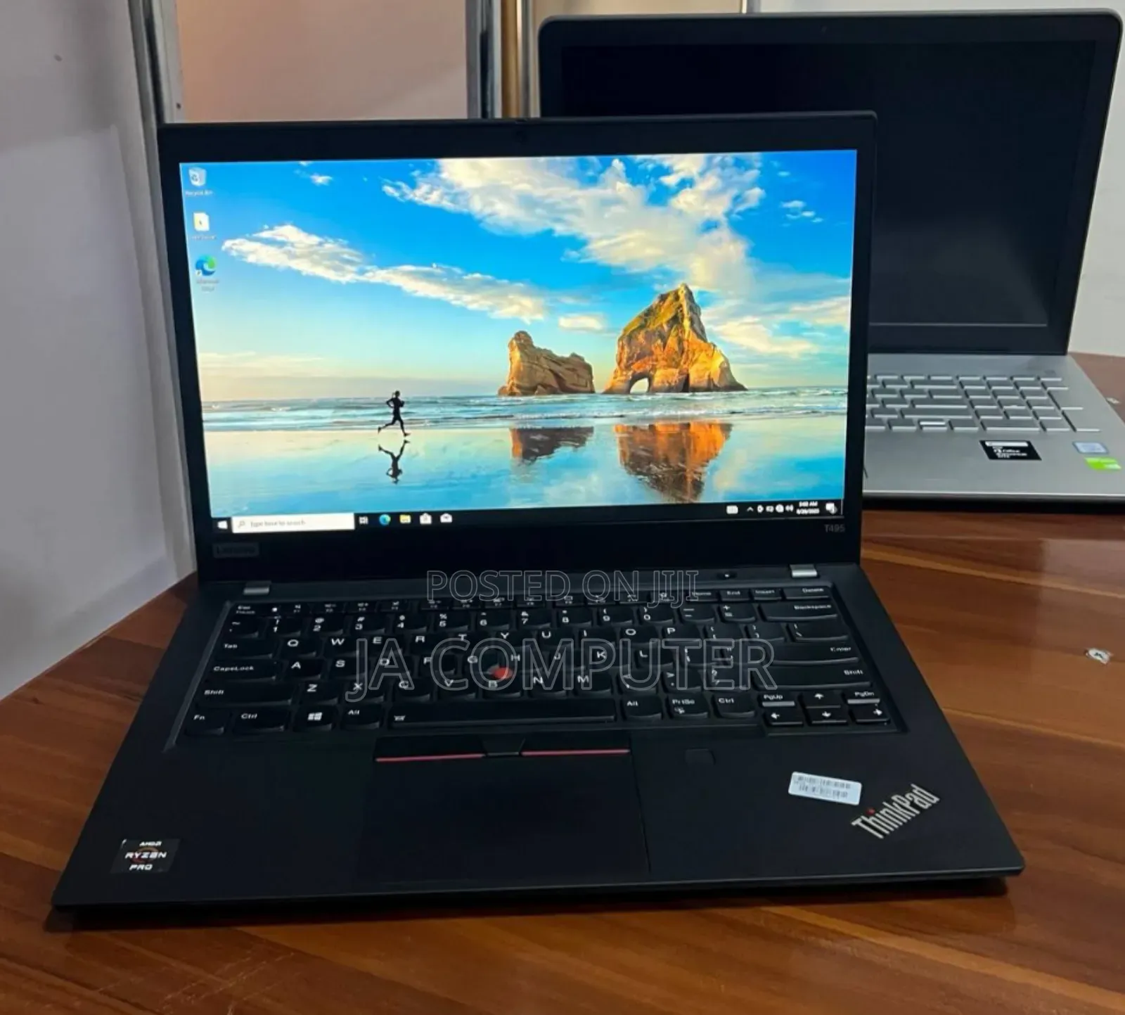 New Laptop Lenovo ThinkPad T495s 16GB AMD Ryzen 5 SSD 512GB