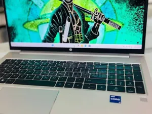 Photo - New Laptop HP ProBook 450 G9 16GB Intel Core I7 SSD 1T