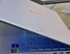 New Laptop HP Envy 14 16GB Intel Core I7 SSD 1T