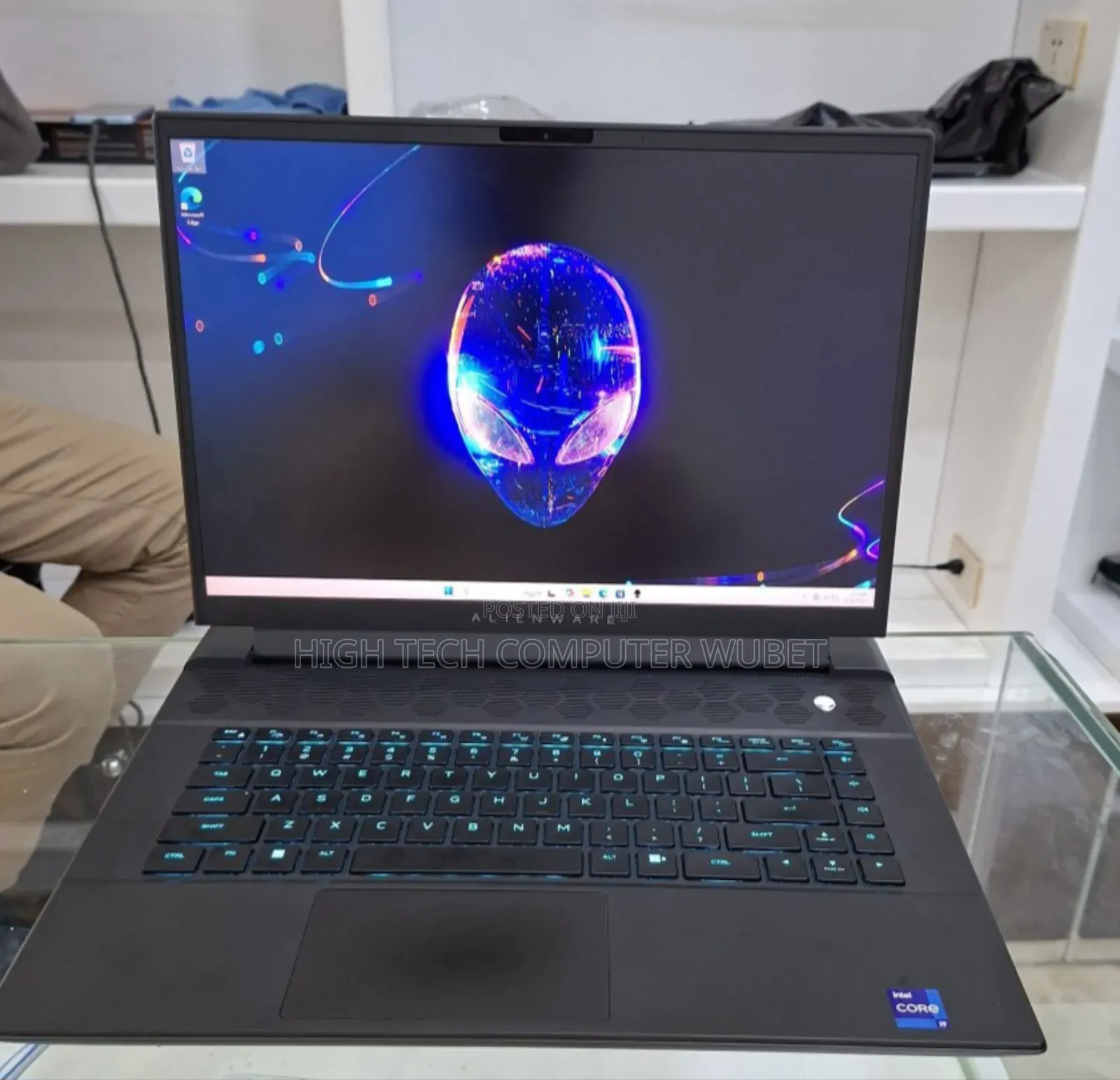 New Laptop Dell Alienware 15 32GB Intel Core I9 SSD 1T