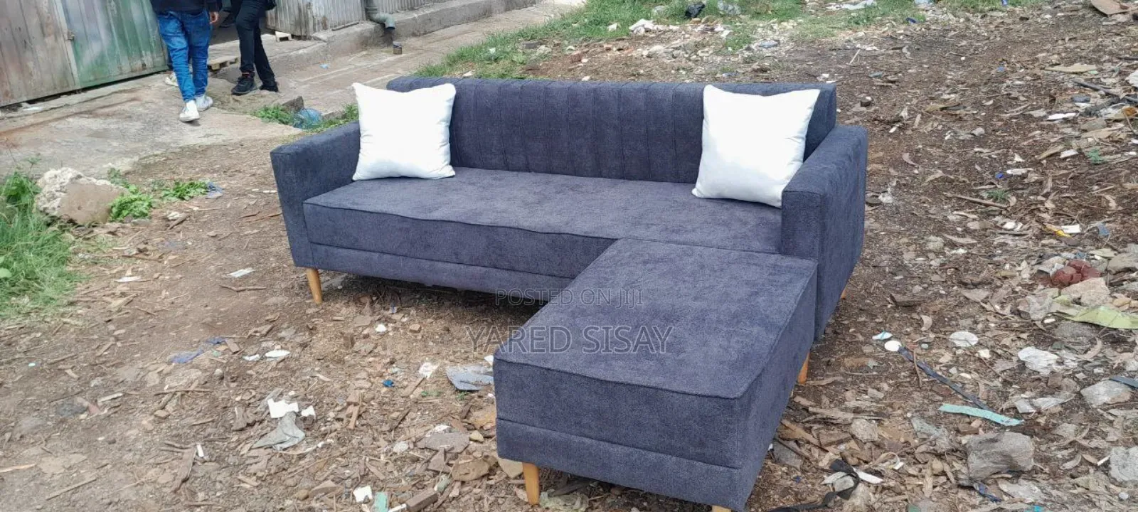Yared Furnitur