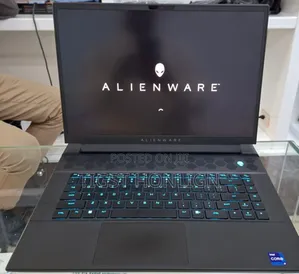 New Laptop Alienware M15 R3 16GB Intel Core I9 SSD 1T