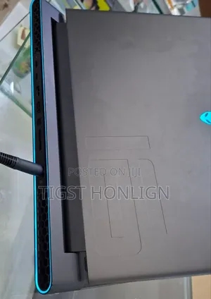 New Laptop Alienware M15 R3 16GB Intel Core I9 SSD 1T