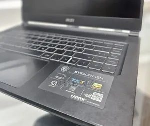 New Laptop MSI Stealth 16 Studio A13VG 16GB Intel Core I7 SSD 1T