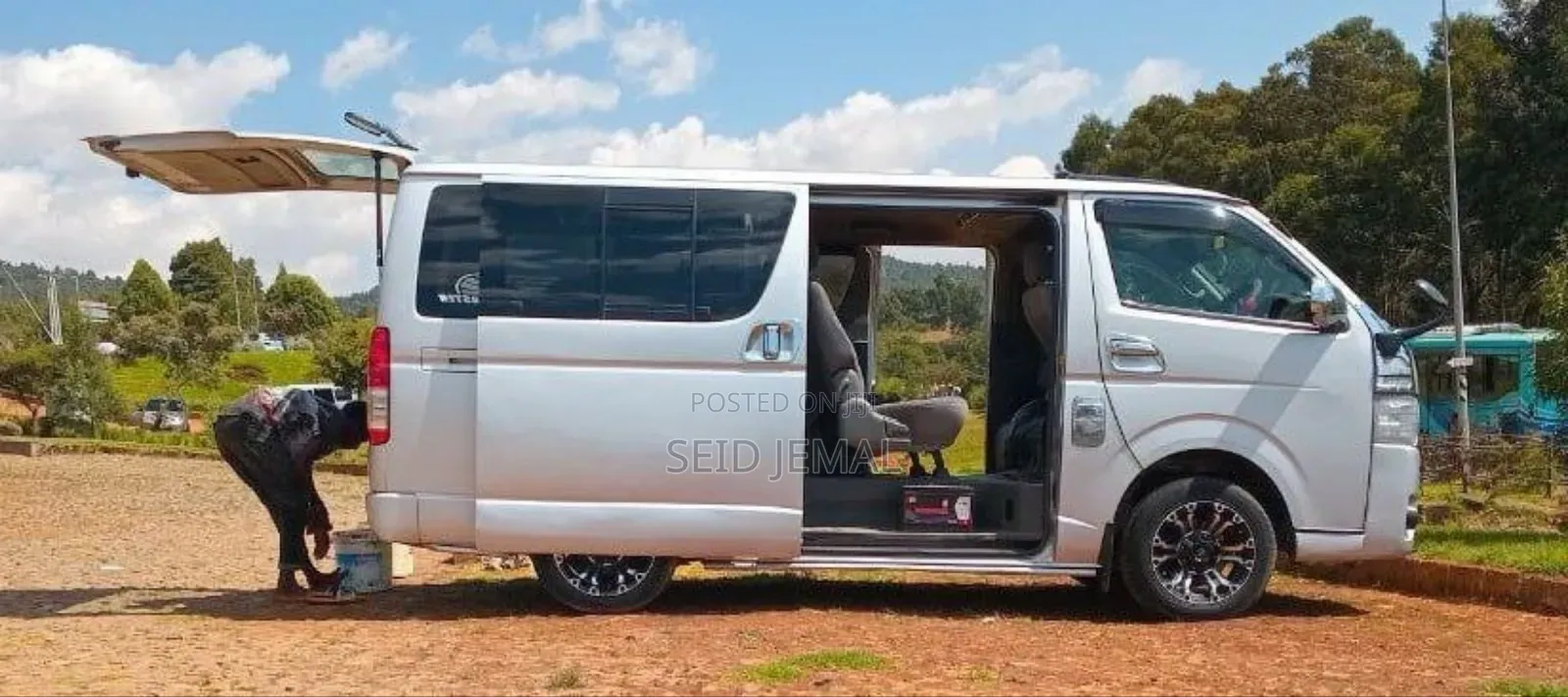 Toyota HiAce 2007 Silver